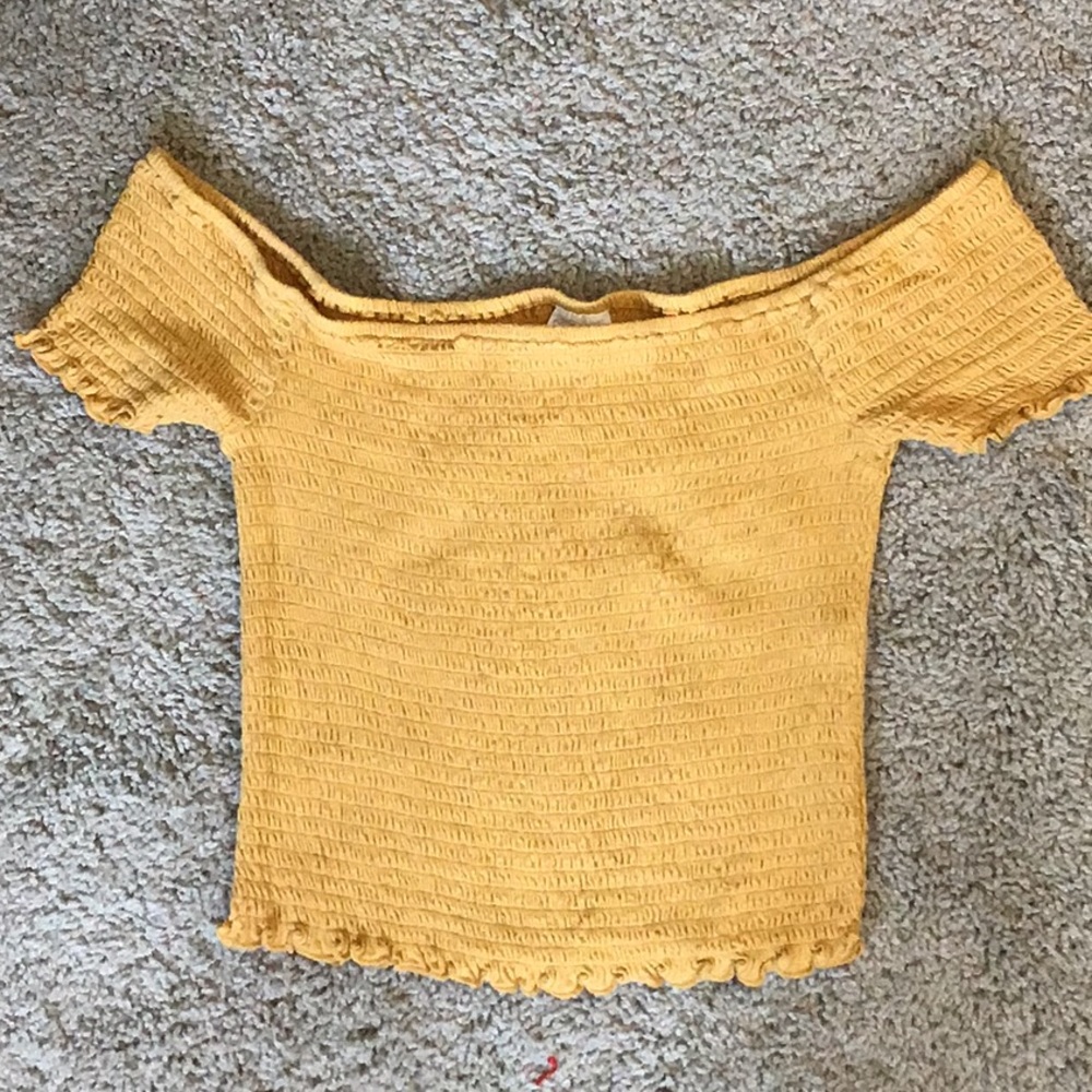 Essentials Gold Cropped Top